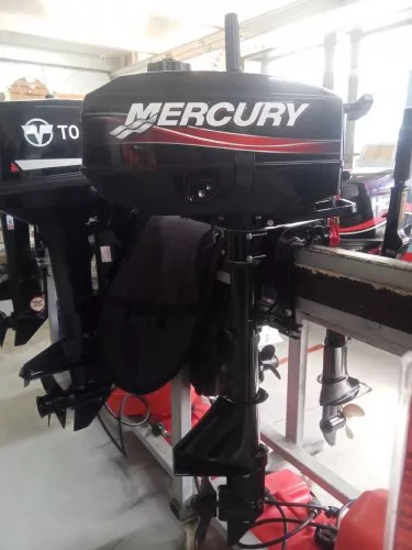Лодочный мотор Mercury (Меркури) ME 2.5 M — 2011 год выпуска, мало б/у Лодочный мотор Mercury (Меркури) ME 2.5 M — 2011 год выпуска, мало б/у
